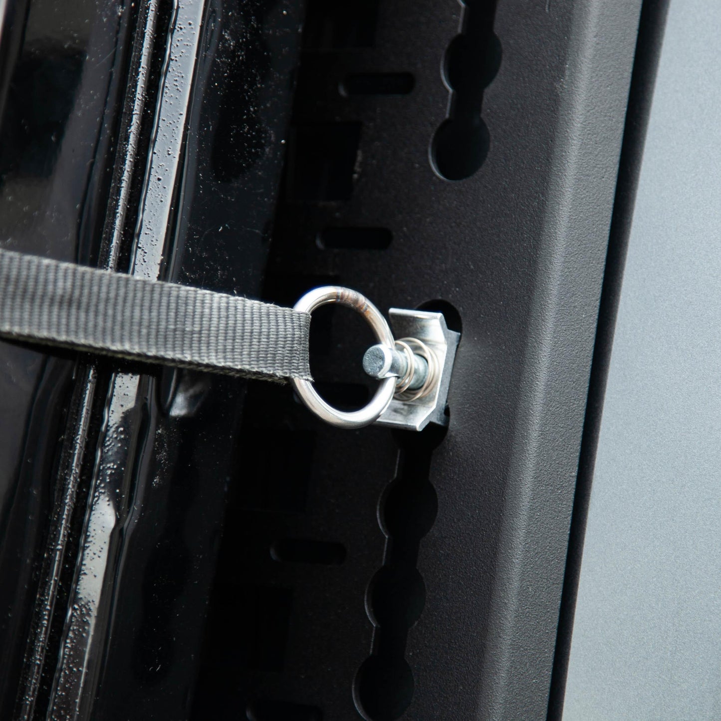 040 Parts Tension Straps Set of 4 75cm - Strong, Weatherproof, Ideal for Campers & Outdoor Adventures