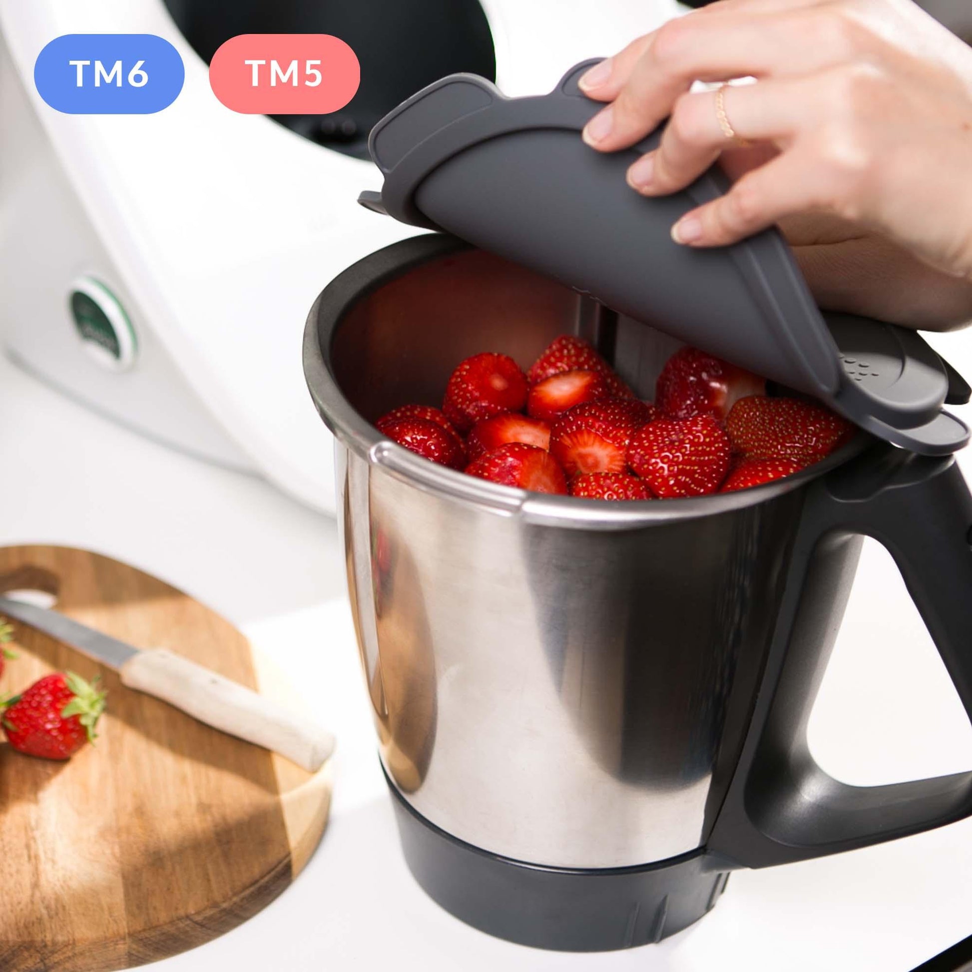 B-Ware Silikon Deckel wasser geruchsdicht für Thermomix TM5 TM6 grau - Detailansicht | Mixcover