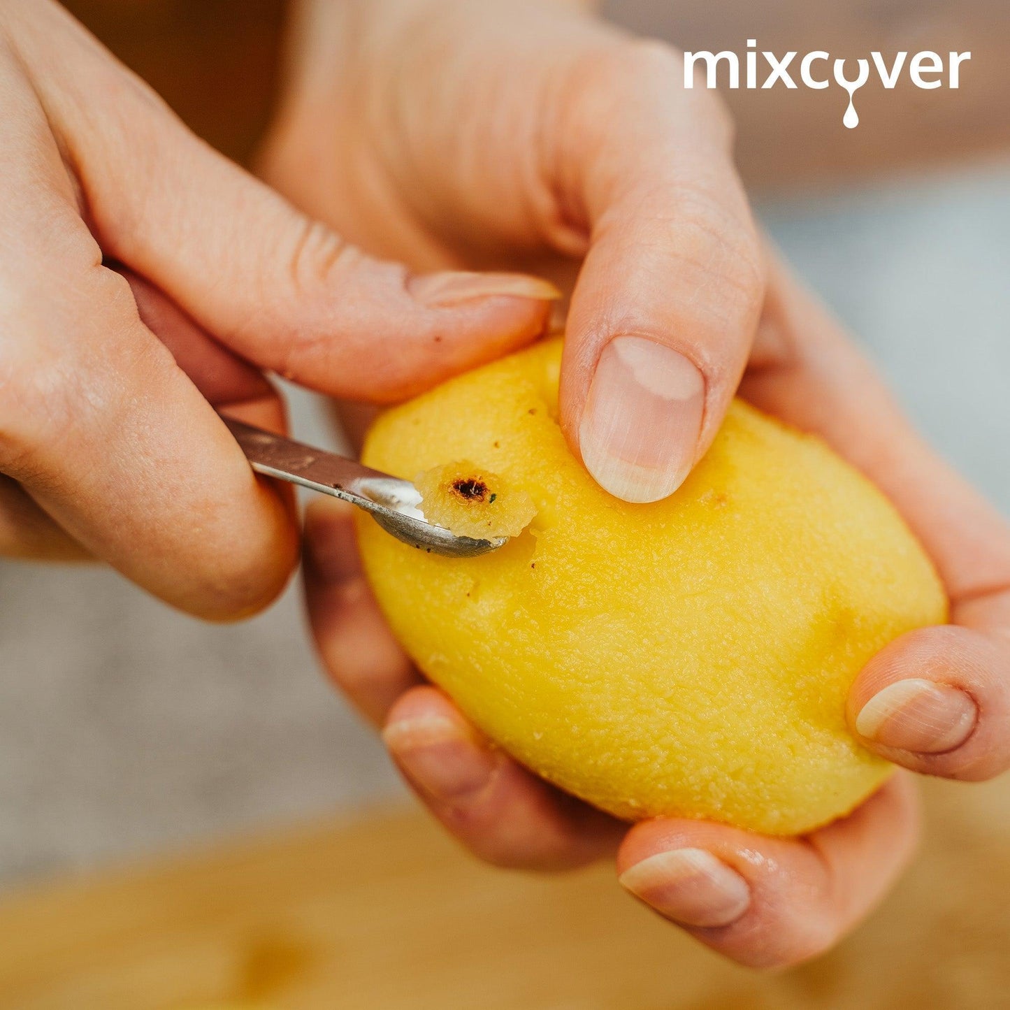 mixcover Премахвач на очи от картофи с две различни по големина лъжици, подходящ за зеленчуци и плодове - кухненски помощник