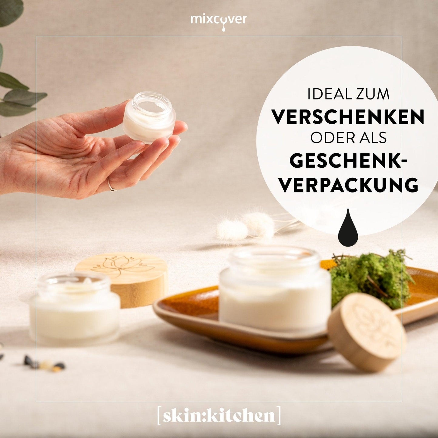 skin:kitchen Glastiegel mit Bambusdeckel & Gravur für selbstgemachte Kosmetik 3er Set 20g Frosted