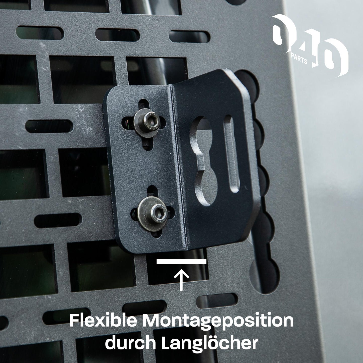 B-Stock: 040 Parts Single Aluminum Case Bracket (Center Piece) for Molleboard - Universally Compatible, Powder-Coated, for Heavy Lo