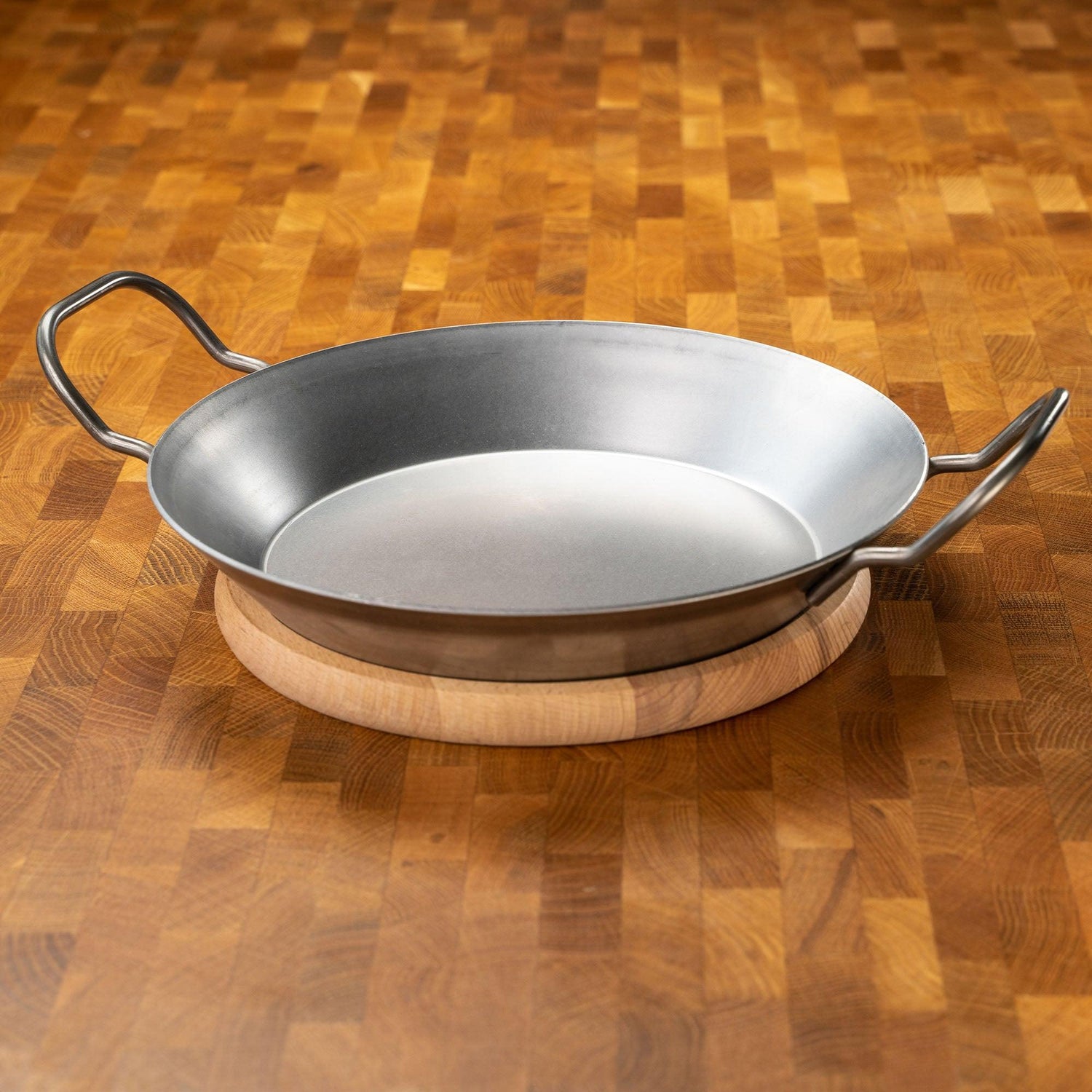 Padella di ferro da panoramica gourmet wok con bordo di servizio in legno di  faggio 24 cm - Mixcover